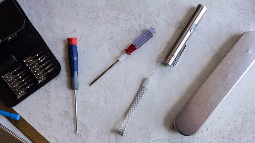 Services device repair